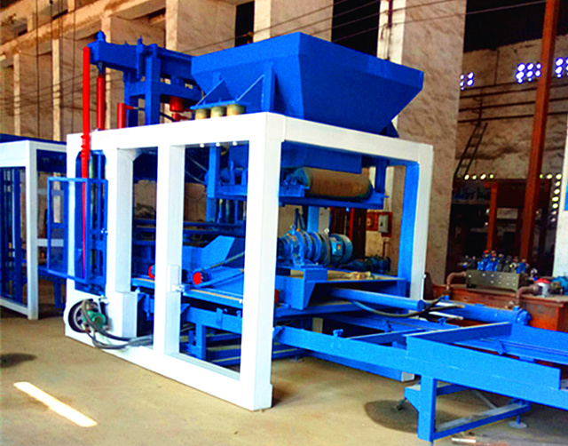 免托板免燒磚機